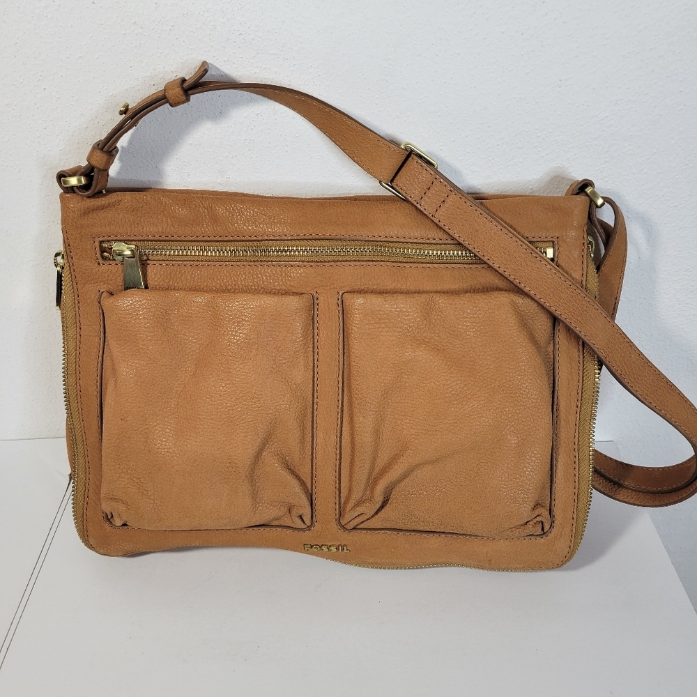 Fossil Small Piper Pebbled Leather Bag Light Brown